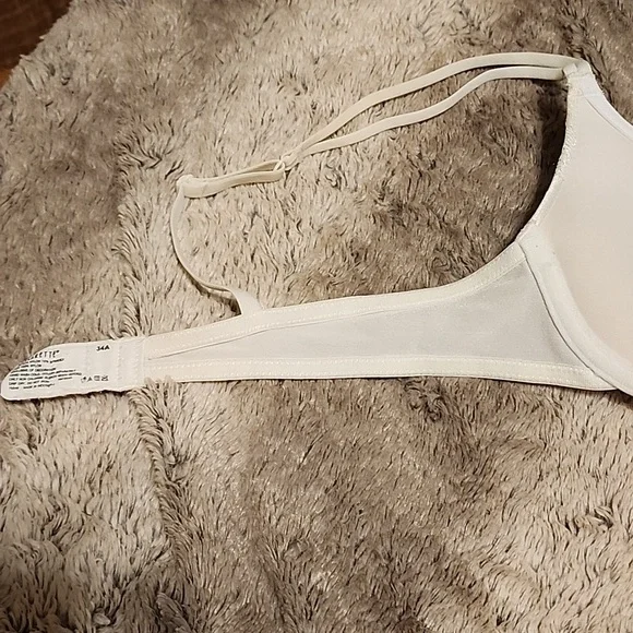 bra - Picture 4 of 6